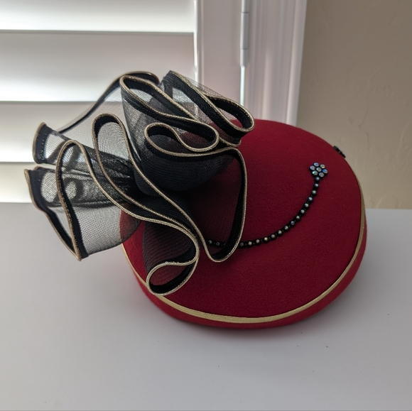 Vintage 100% Wool Fascinator Church Hat